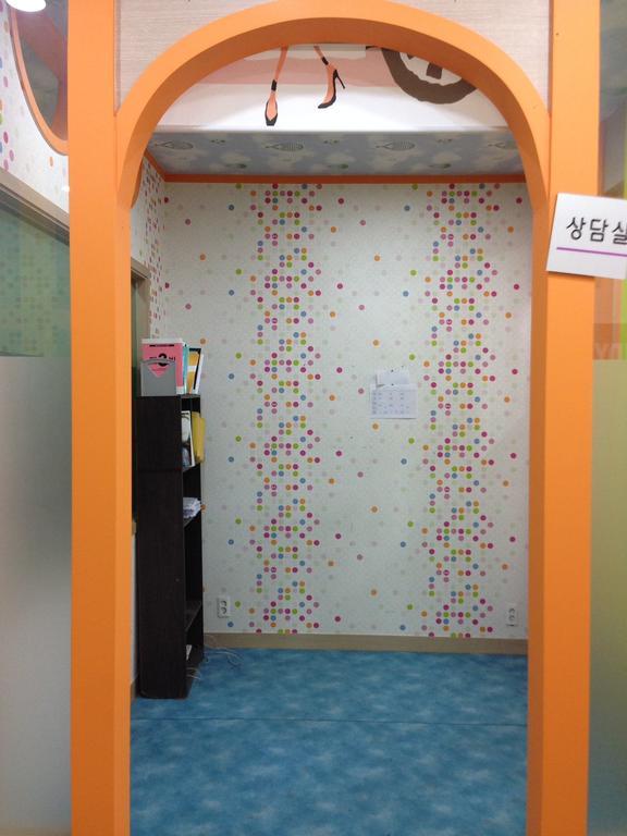 Champ Hostel Busan Bagian luar foto